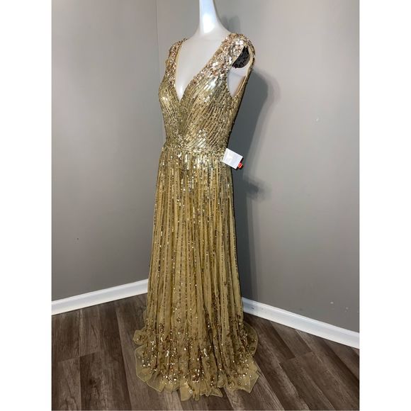 MAC DUGGAL SEQUIN & FLORAL EMBELLISHED EVENING GOWN - Picture 8 of 11